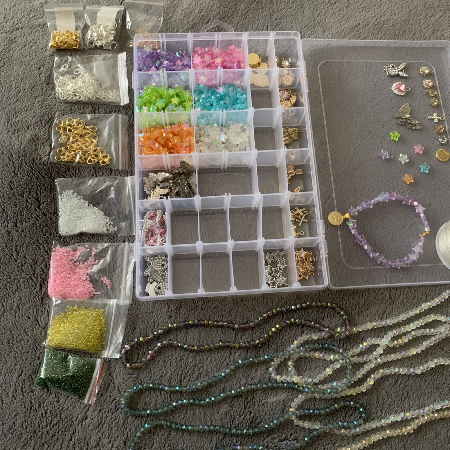 *ATTENTION CRAFT LOVERS* all inclusive DIY jewelry kit image indicator(8)