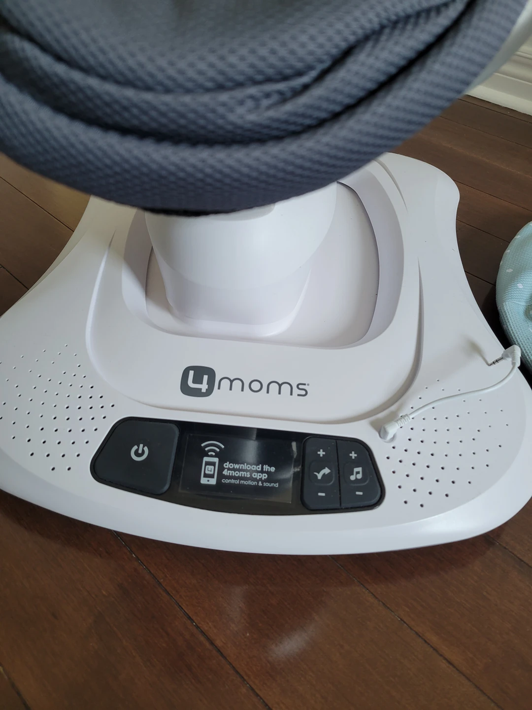 Mamaroo4 Baby Swing by 4moms - photo 4