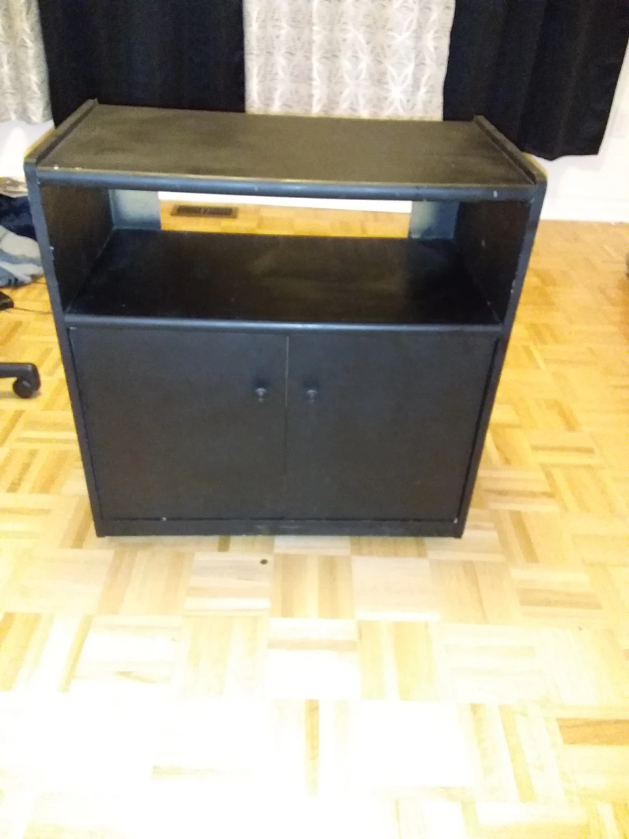 Cart,computer chair,big pot