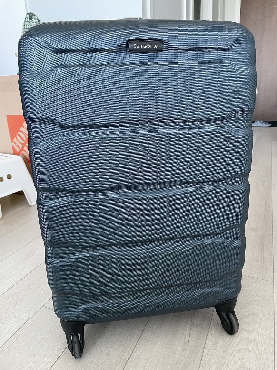 Samsonite Omni Luggage 24”, Teal