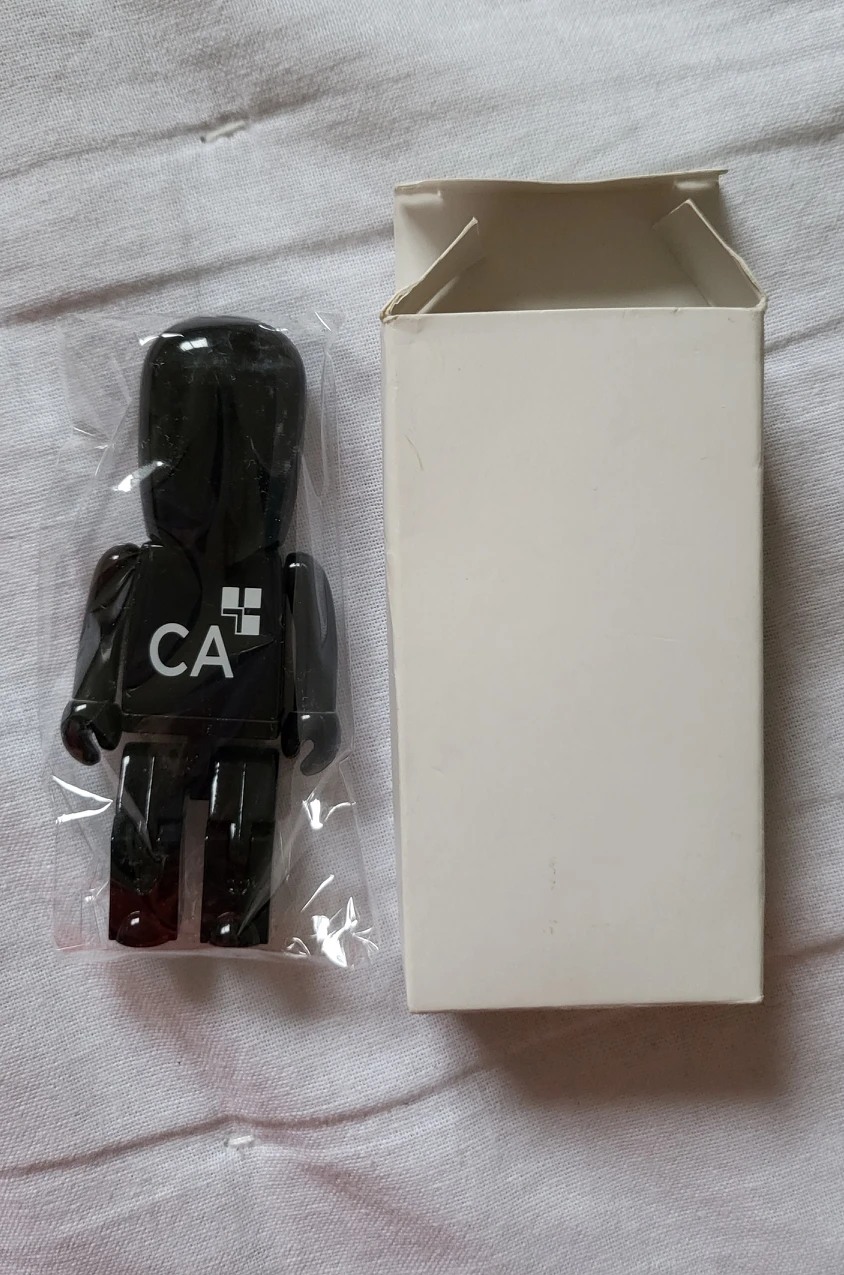 cute USB thumbnail