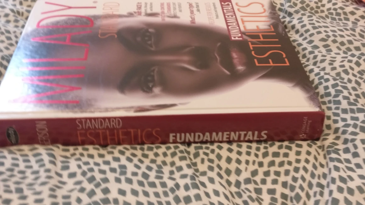 Esthetician book - photo 2