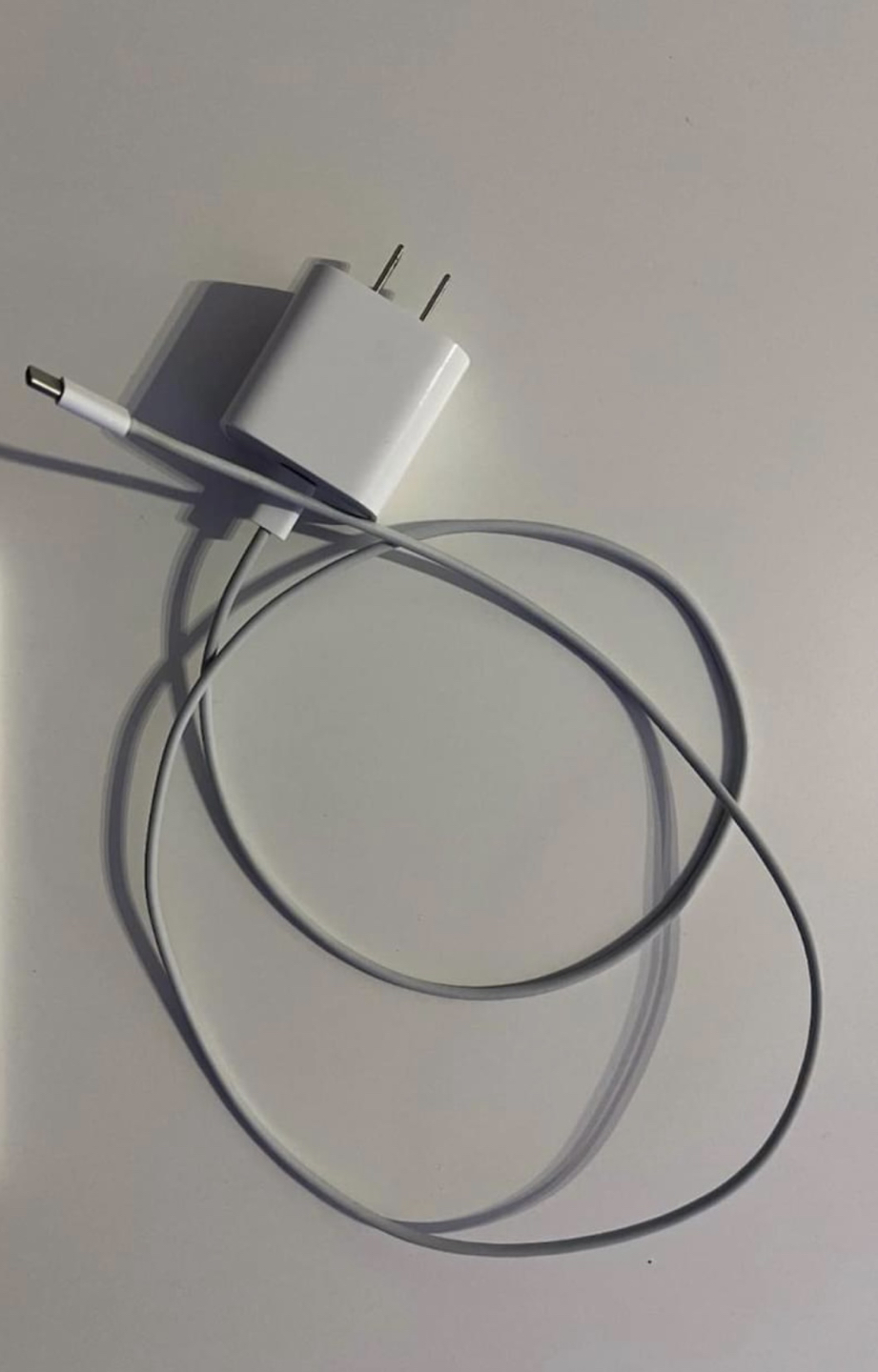 NEW APPLE IPAD AIR 4 GENERATION +warranty .. can deliver - photo 2