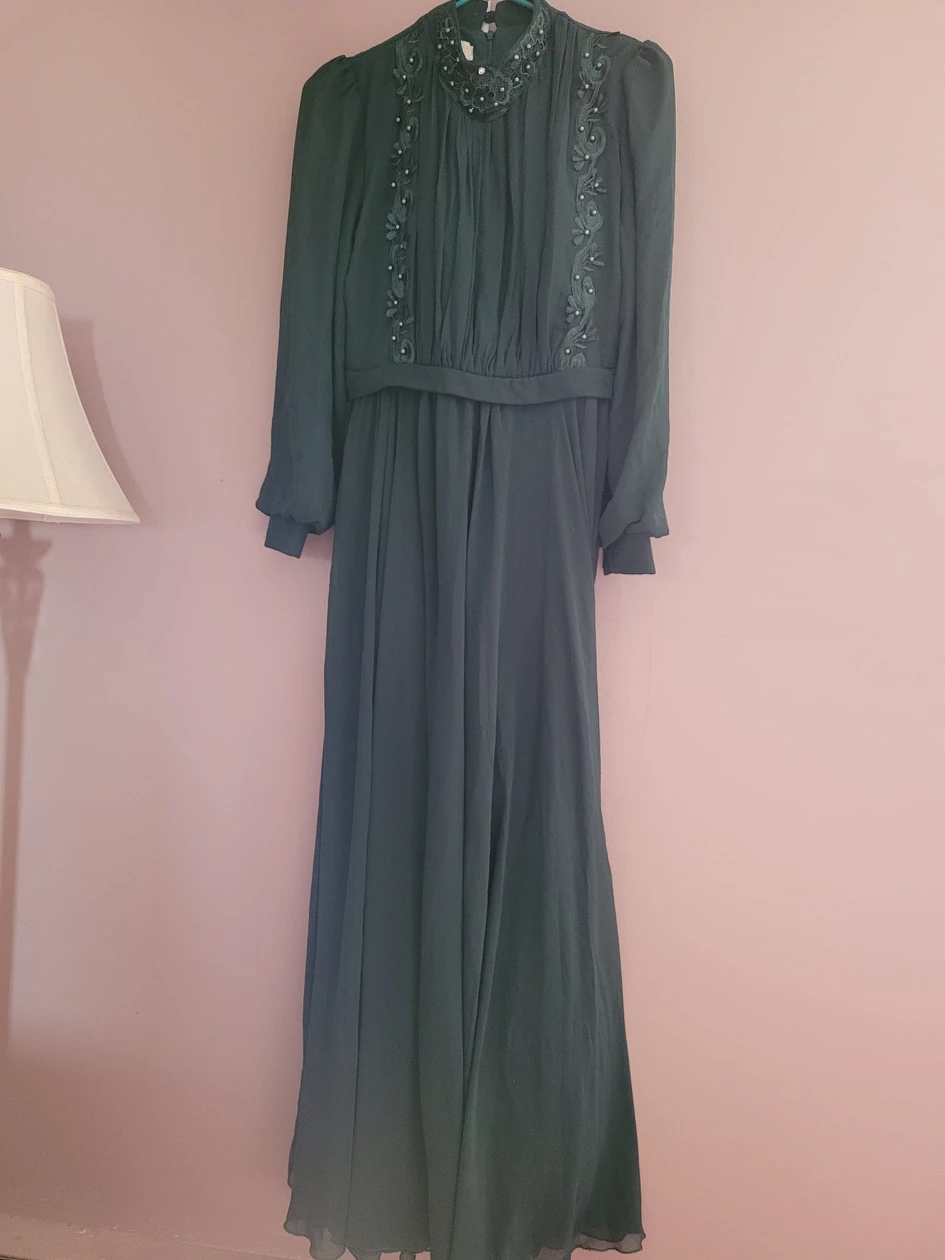 long dress image indicator(2)