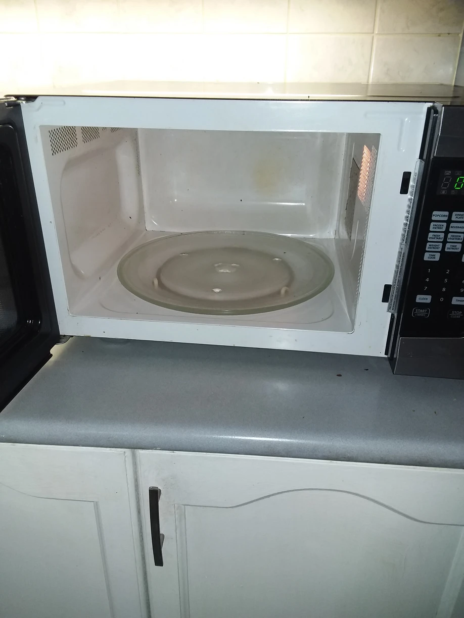 GE MICROWAVE - photo 3