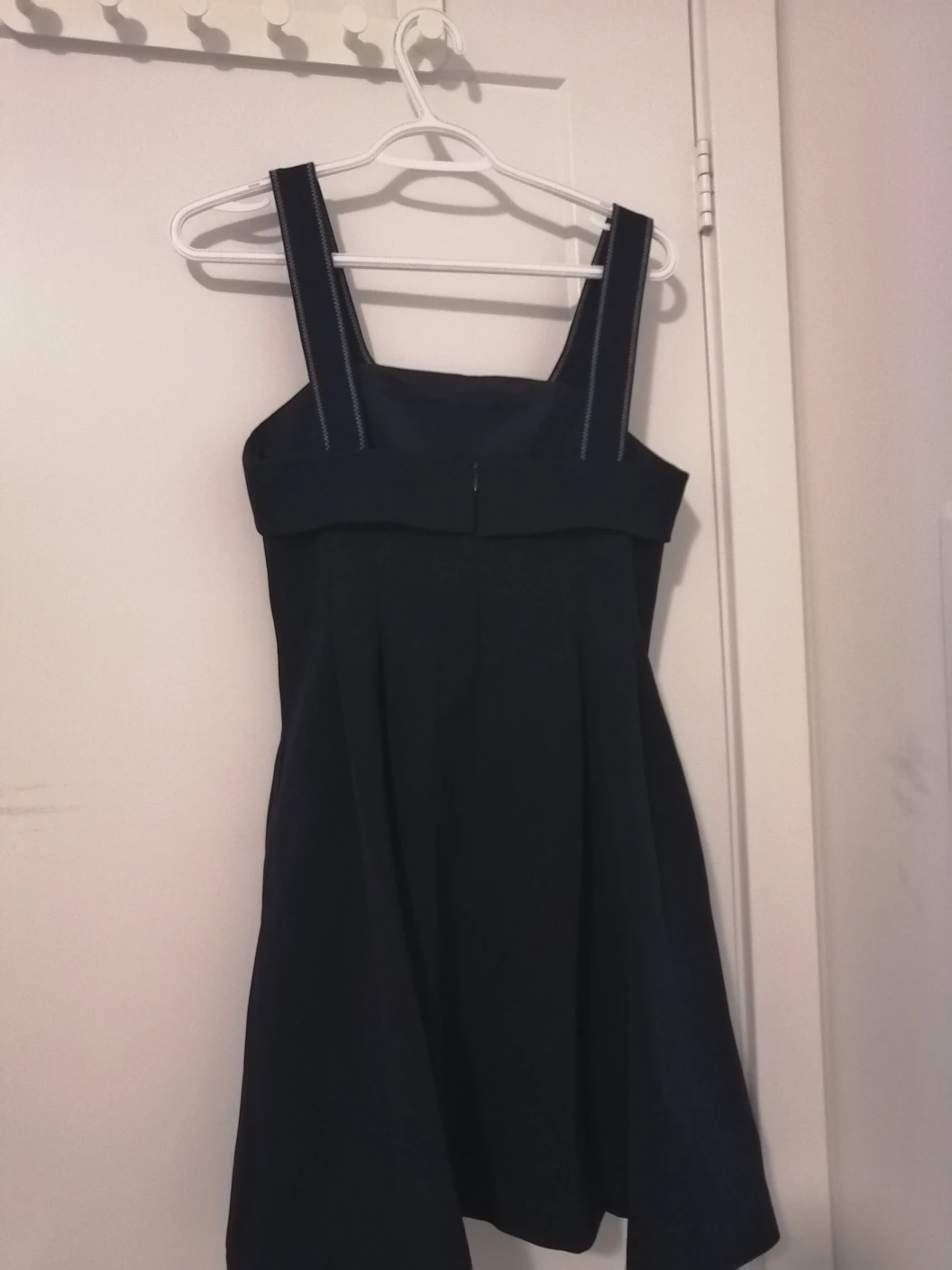 woman chic business dress