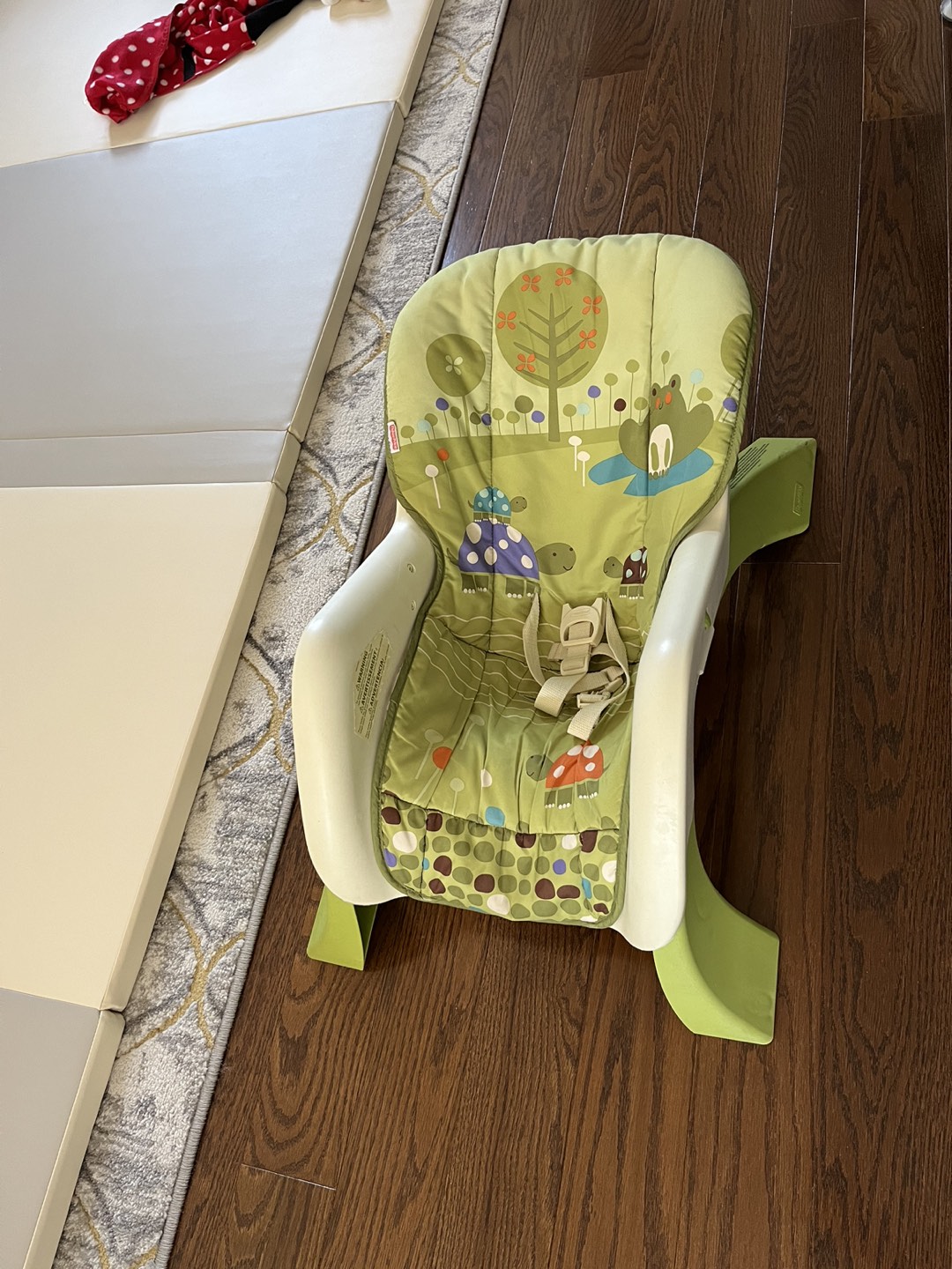 High Chair- Fisher-Price EZ Bundle 4-in-1 - photo 2
