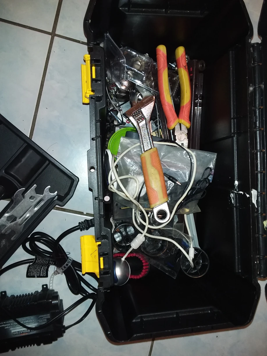 TOOL BOX - photo 3