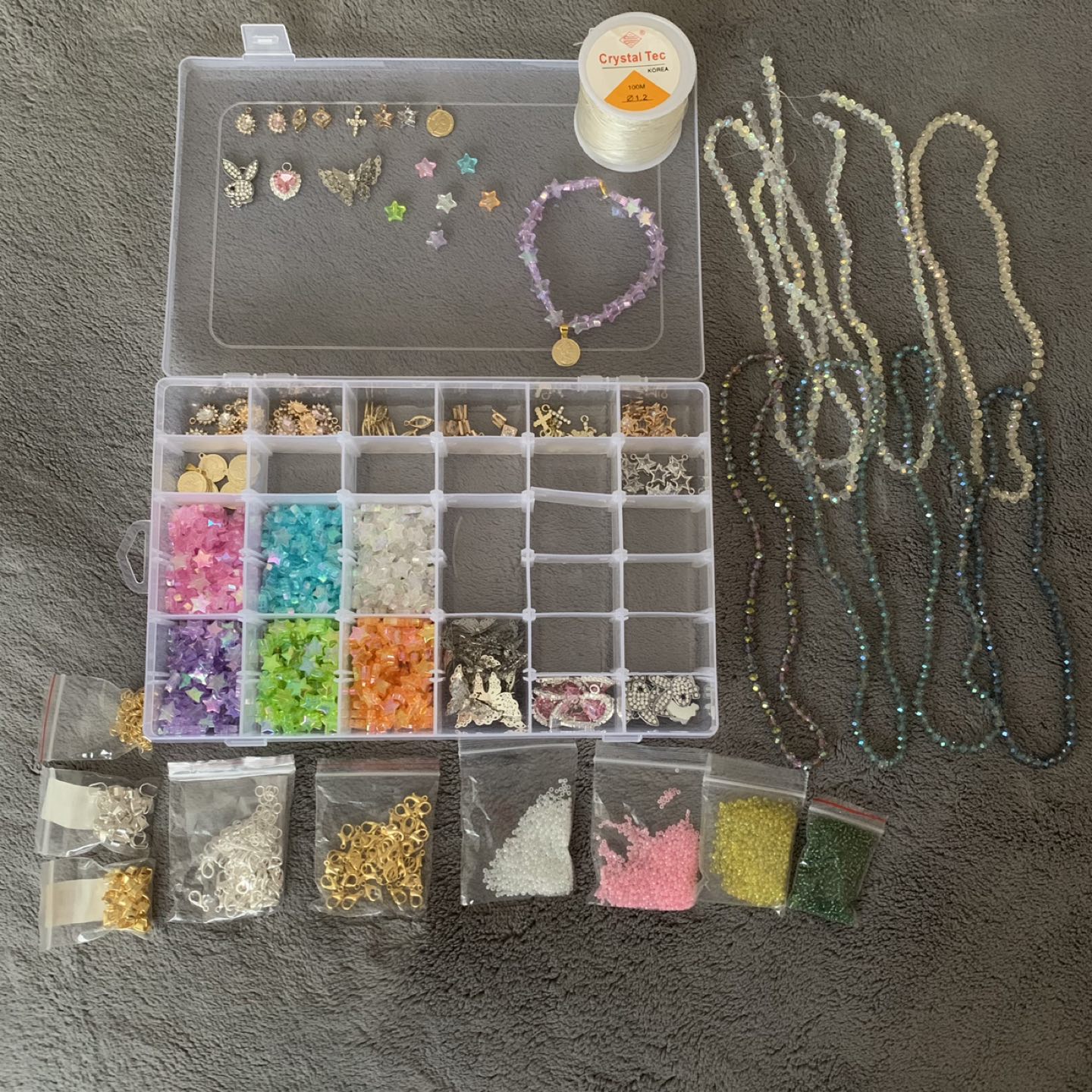 *ATTENTION CRAFT LOVERS* all inclusive DIY jewelry kit image indicator(7)