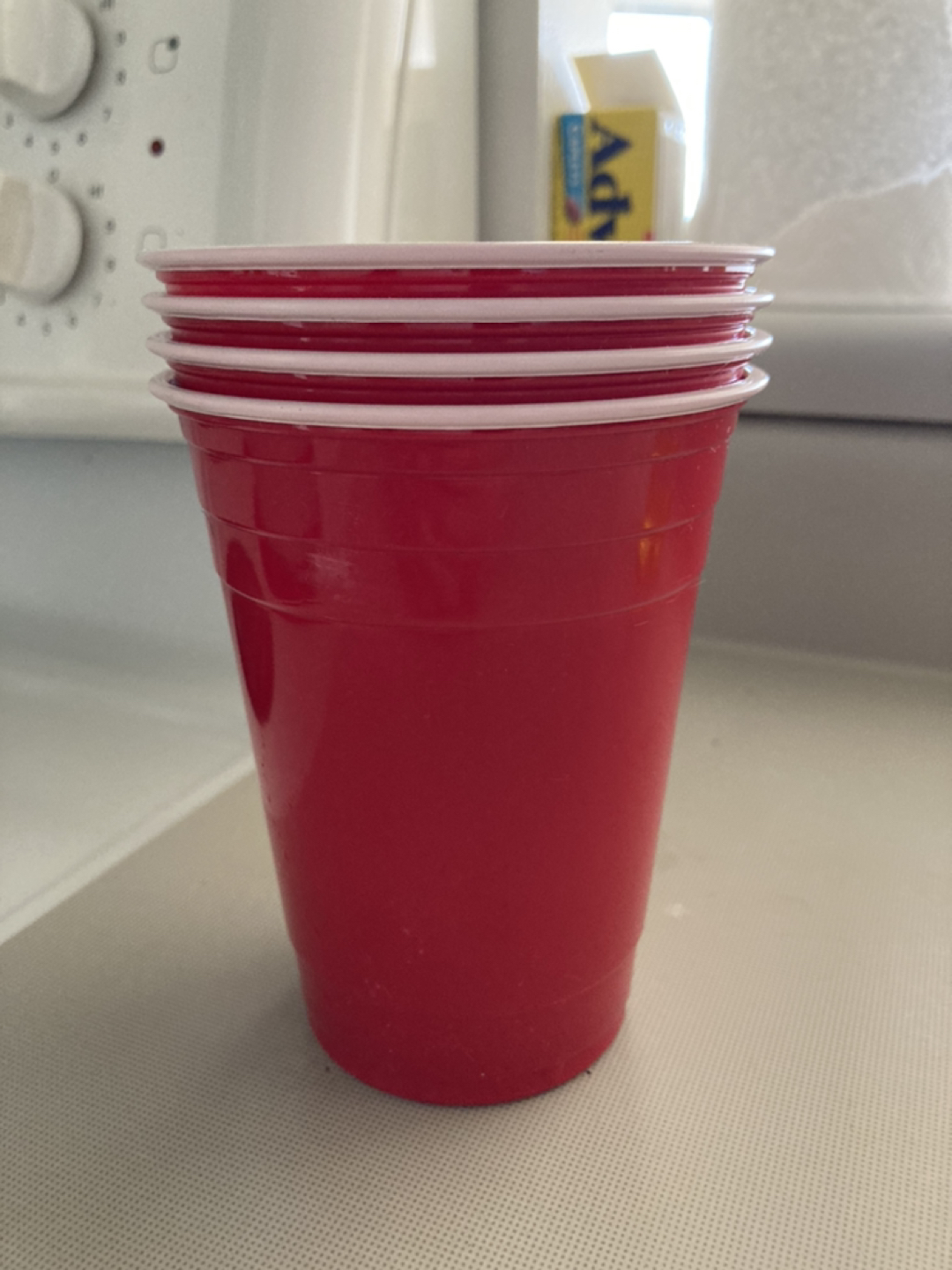 4 Red solo cups #freecycle thumbnail