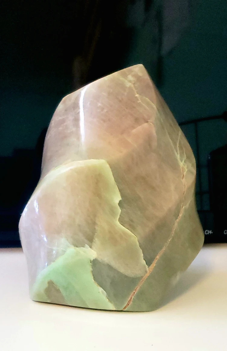 Green Moonstone Flame thumbnail