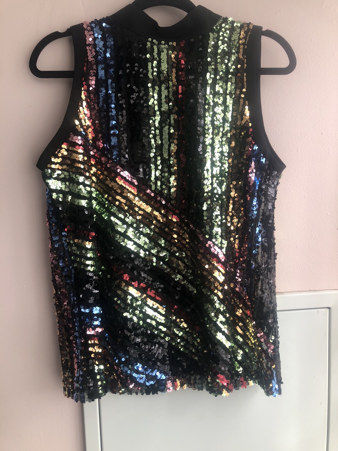 Beautiful top in new  condition   Never been worn