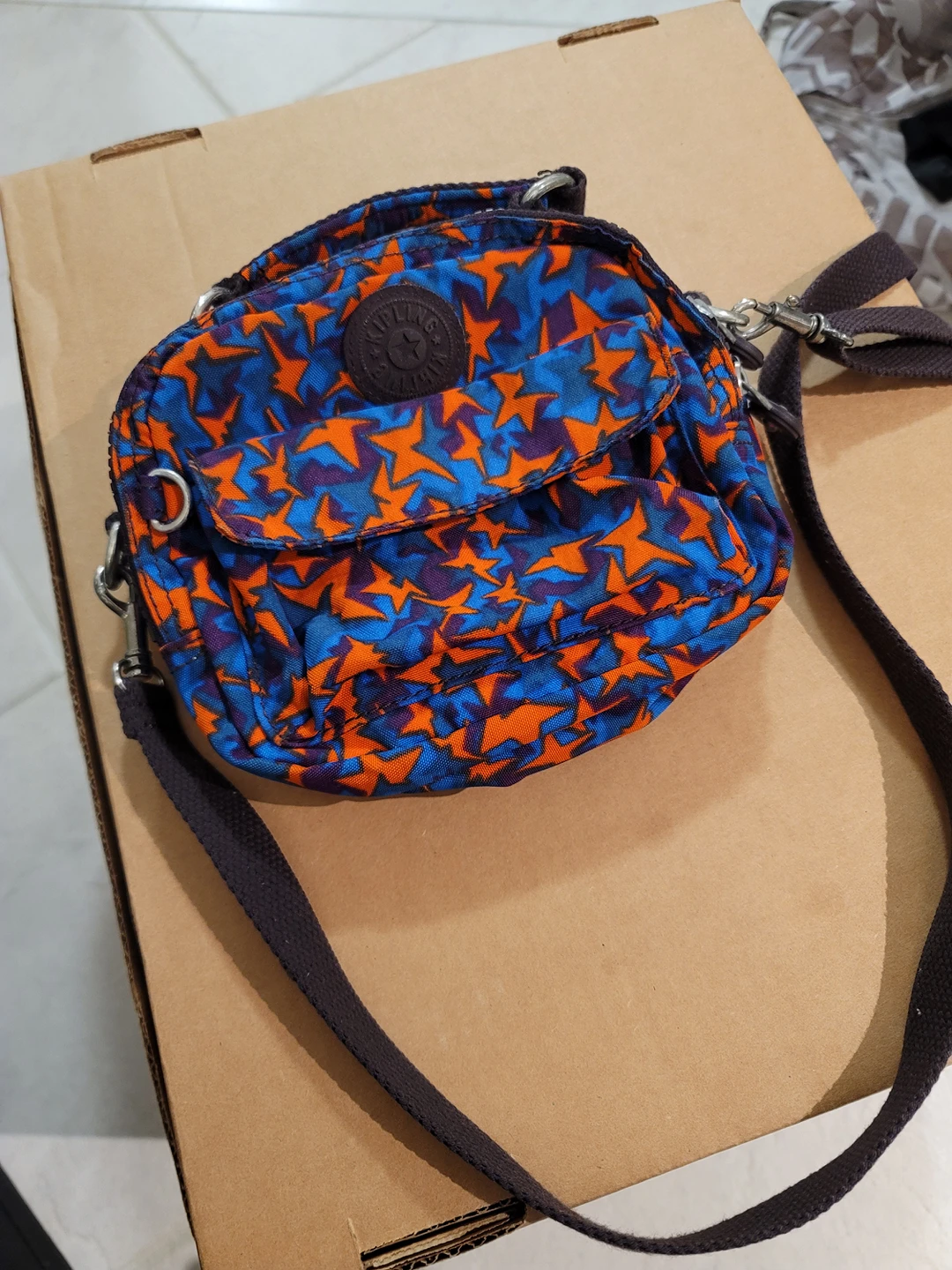Kipling 크로스백 thumbnail