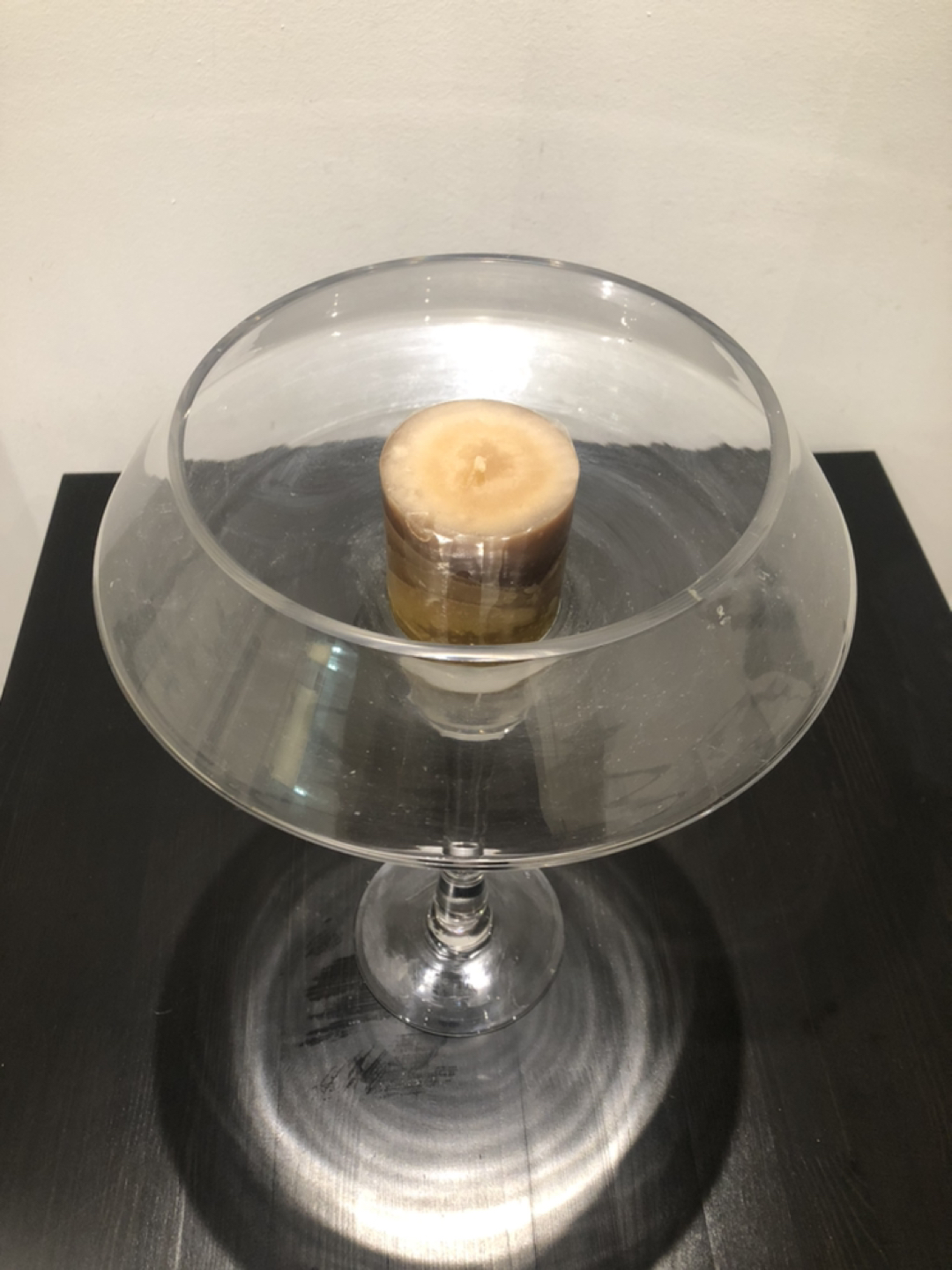 Tall glass decorative/centrepiece vase - photo 2