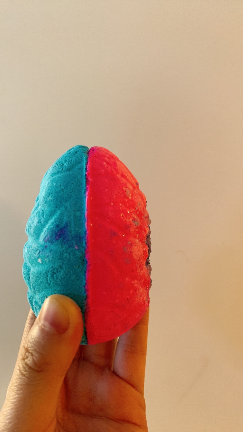 Lush - unused Flamingo Egg bath bomb - photo 3