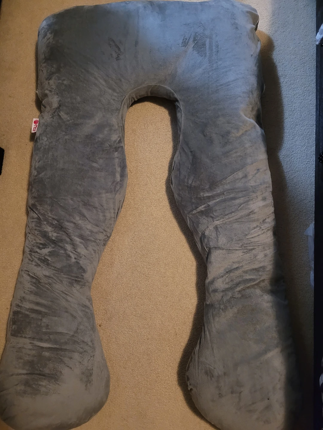 U-Shaped pregnancy pillow