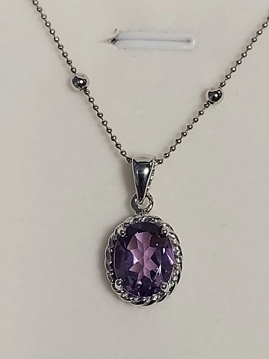 AMETHYST SOLITAIRE PENDANT NECKLACE, 925SS BRAND NEW