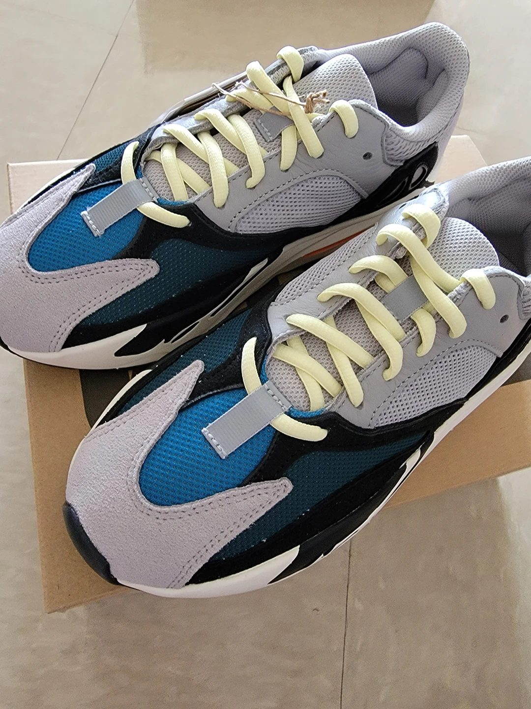 Yeezy Boost 700 wave runner - photo 3