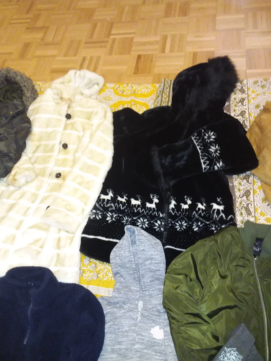 Free Free - photo 3