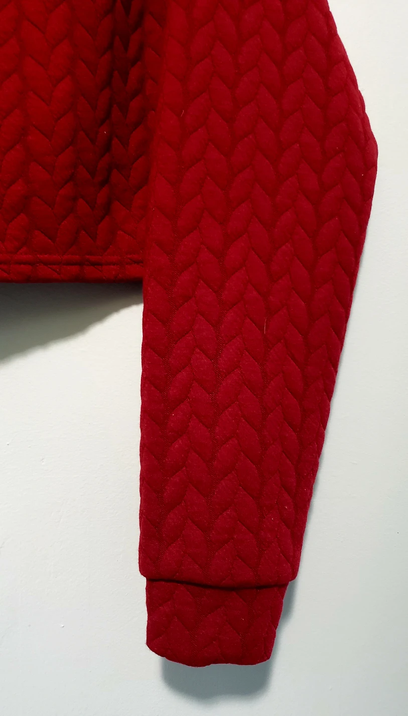 Red Knitted ladies 2 piece outfit - photo 5