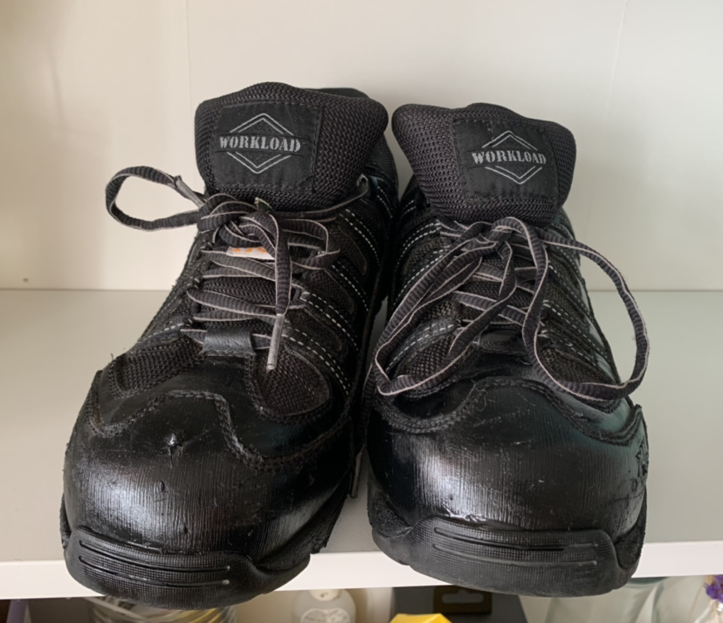 Workload safety shoes