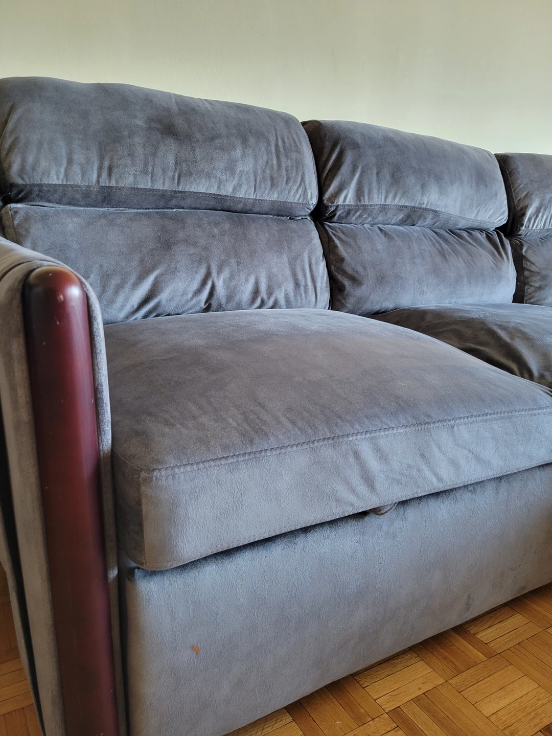 REVERSIBLE SECTIONAL SOFA- WITH PULL OUT BED - photo 2