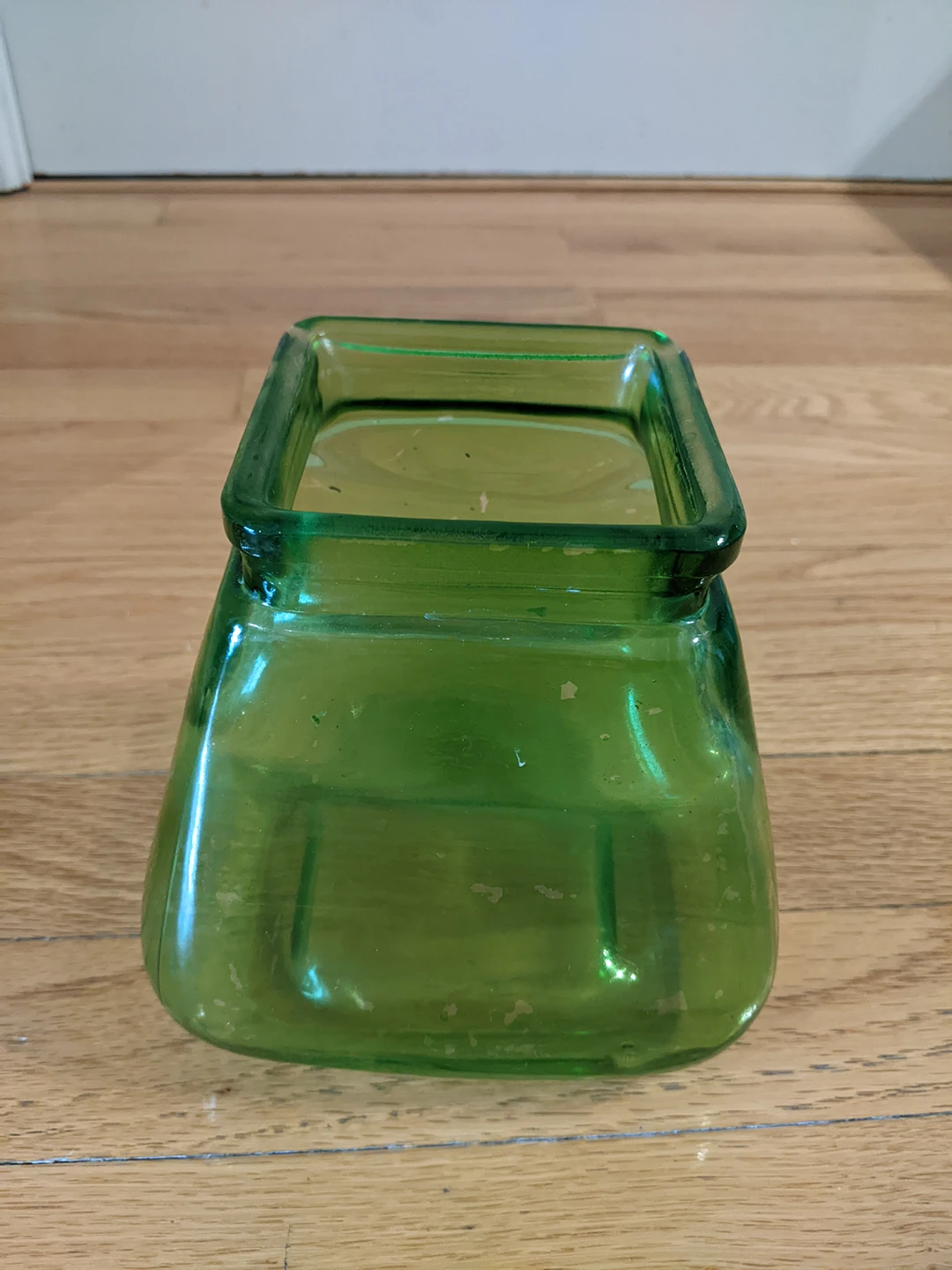 Glass Vase thumbnail
