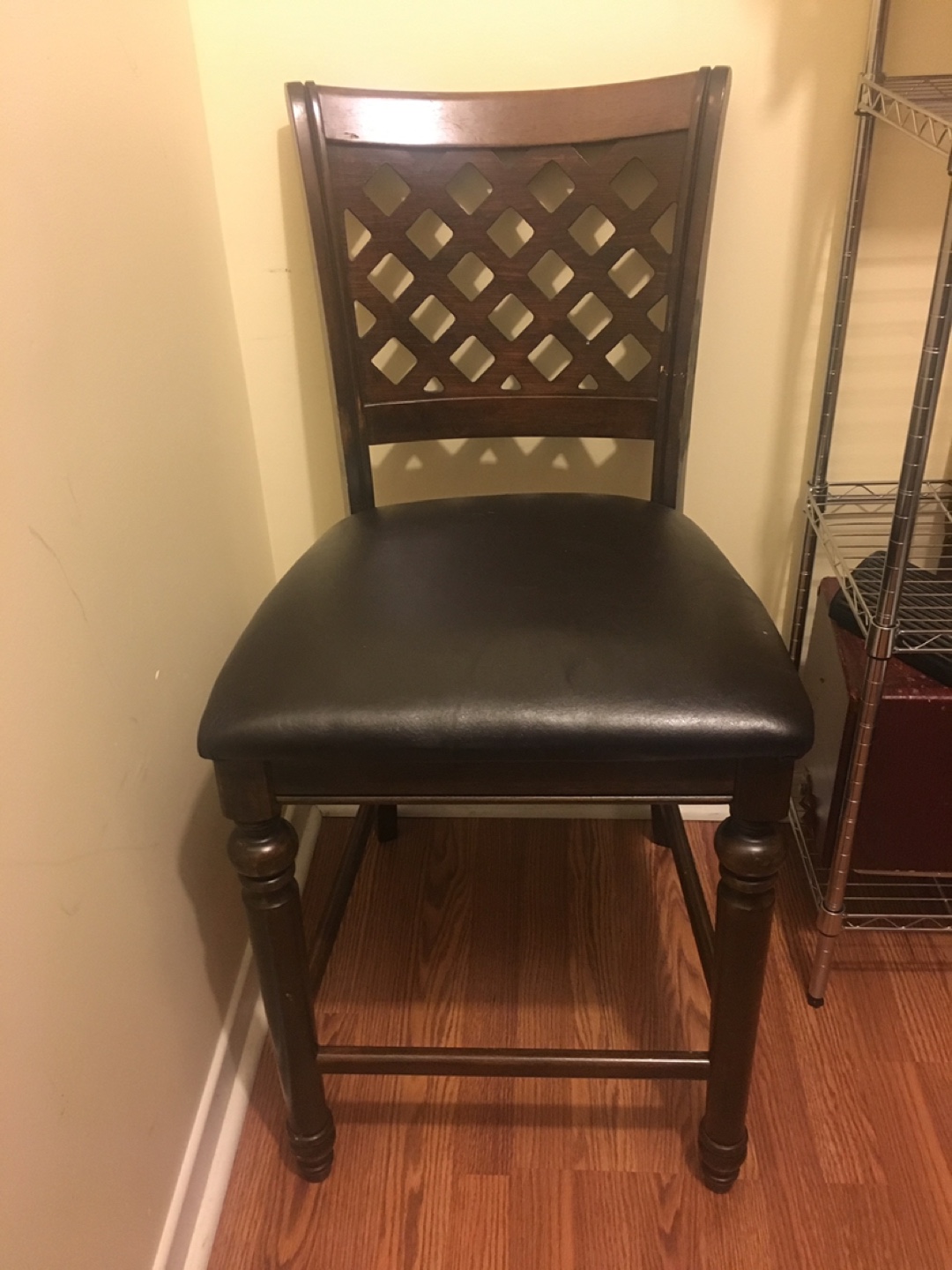 4 high table chairs for$50