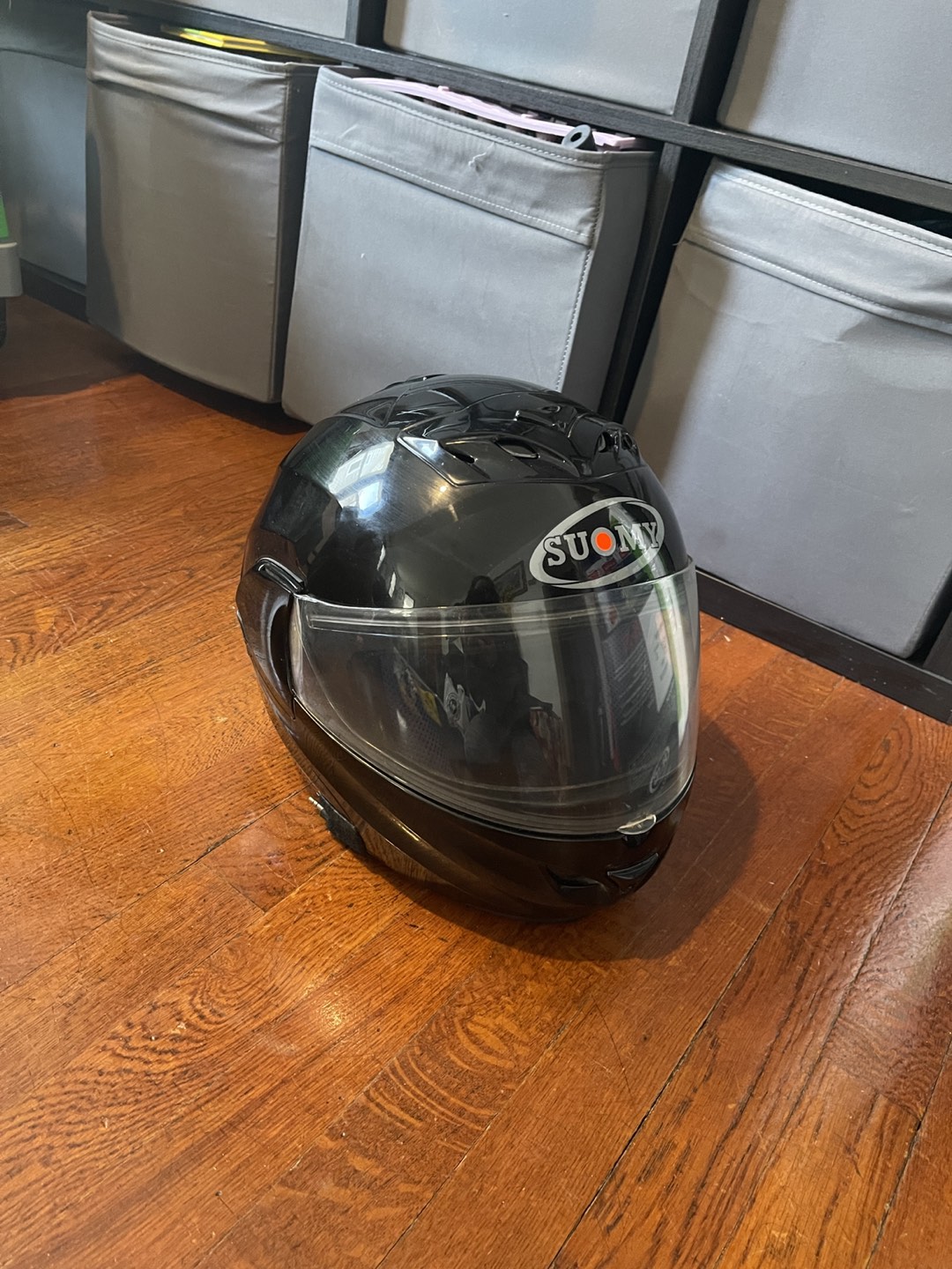 Suomy motorcycle helmet L