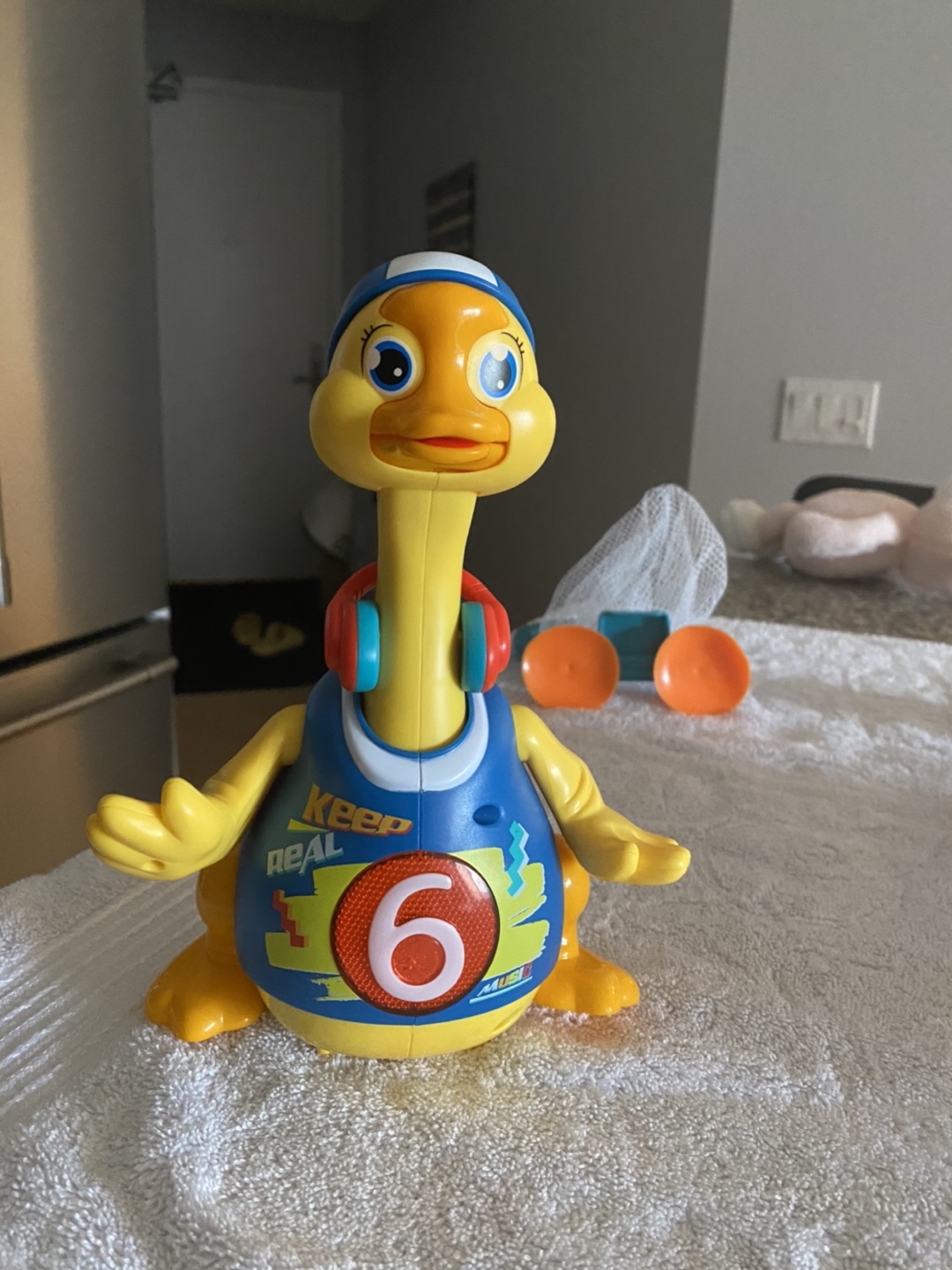 Toddler dancing toy - photo 3