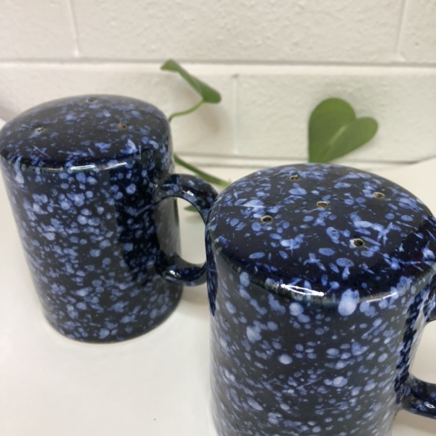 Vintage Blue Speckled Salt & Pepper Shakers - photo 3