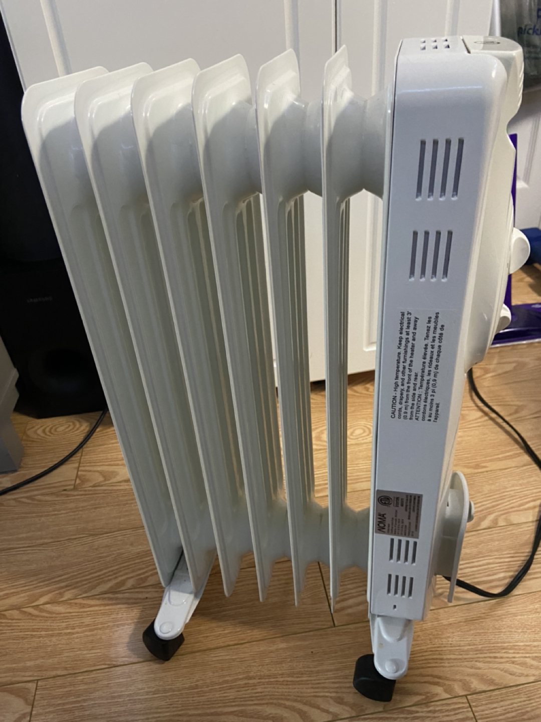 LIKE NEW - NOMA Portable Radiator Heater