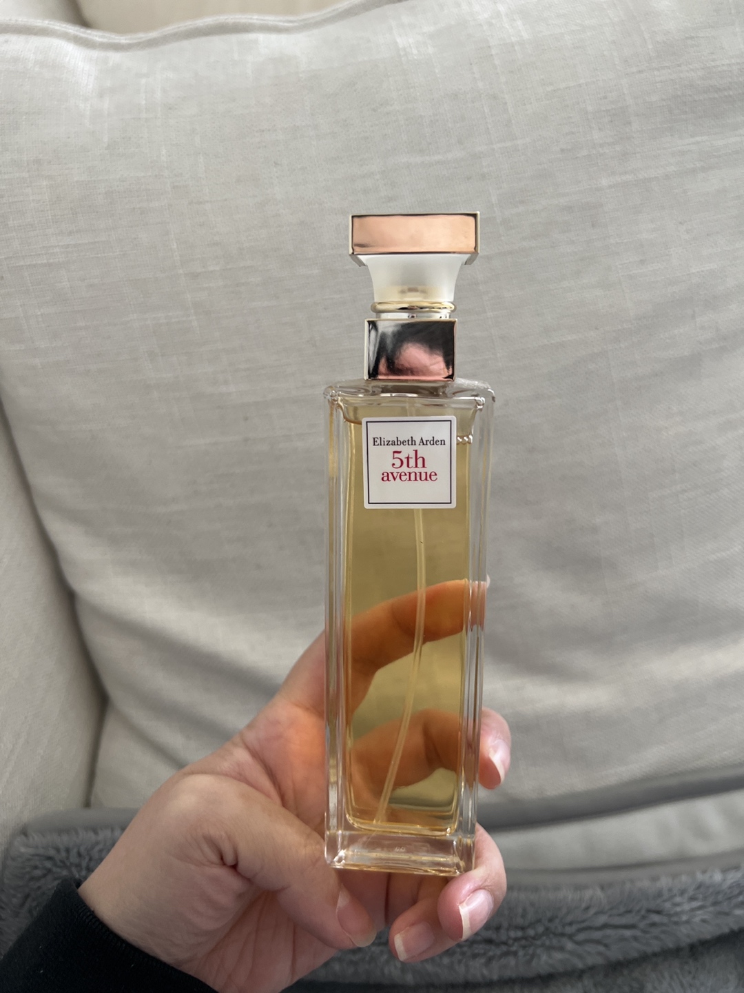 Elizabeth Arden perfume thumbnail