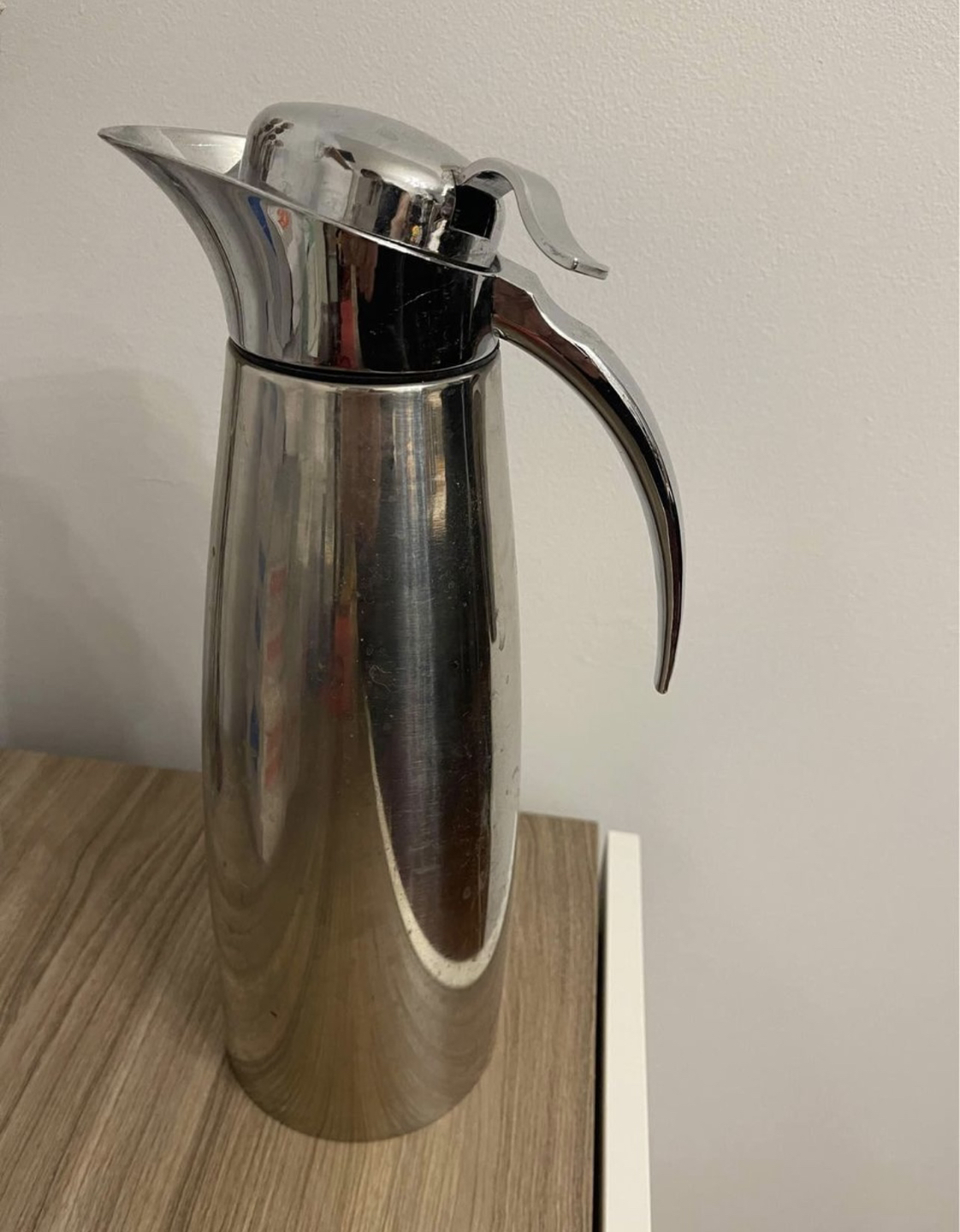 Stainless steel flask ..  can deliver