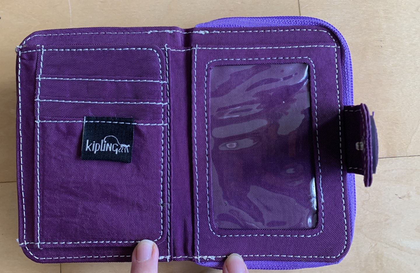 Brand new gifted/unused pocket size purple wallet - photo 2