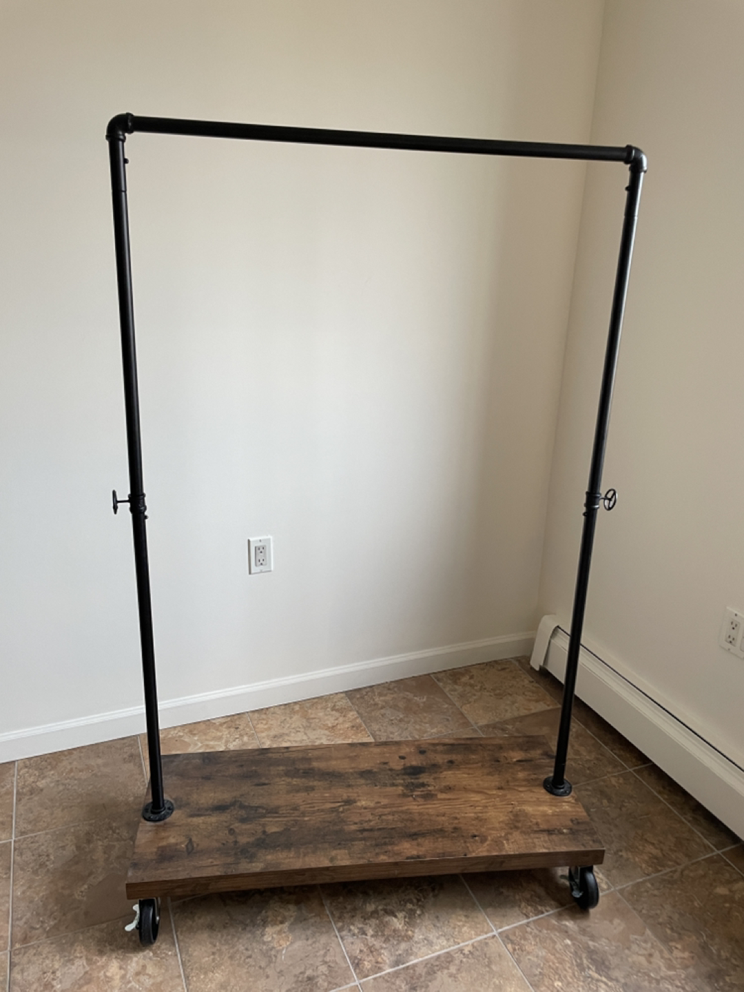 Clothes rack