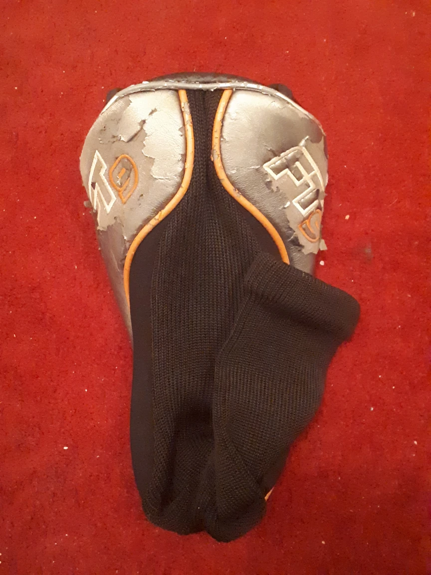 Golf clubs for sale image indicator(2)