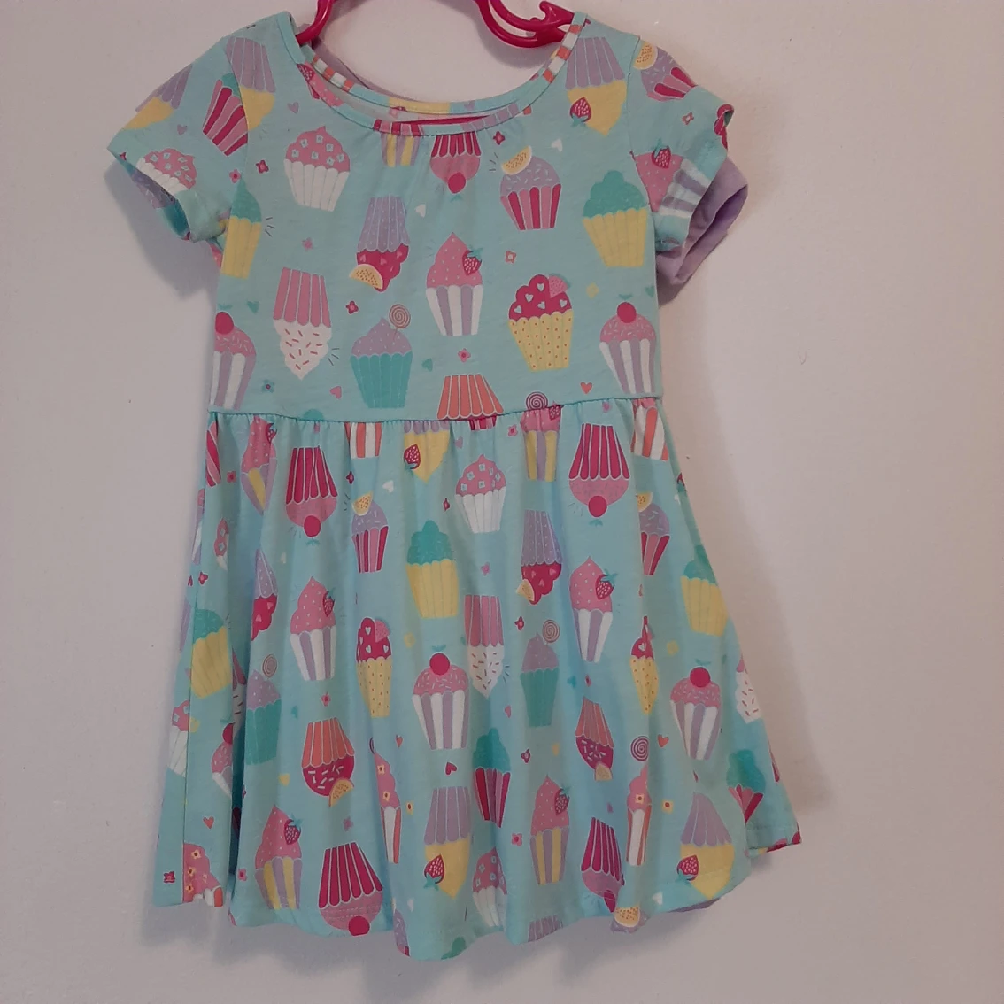 2 Comfortable Summer Toddler Dresses 2T thumbnail