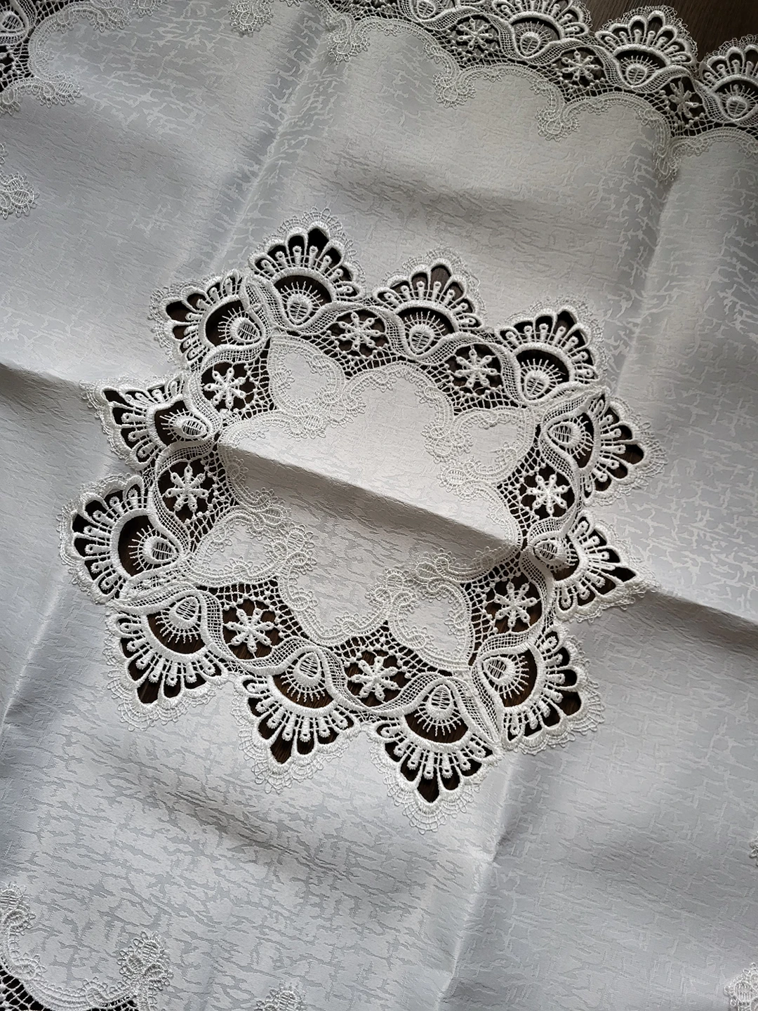 [BRAND NEW] Handmade Lace Doily for Table image indicator(2)