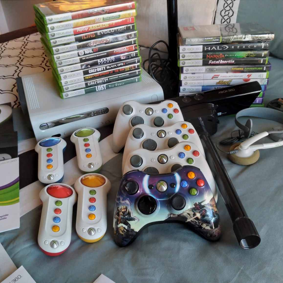 BEST X-BOX 360 Bundle (ALL extras +Games!!) thumbnail