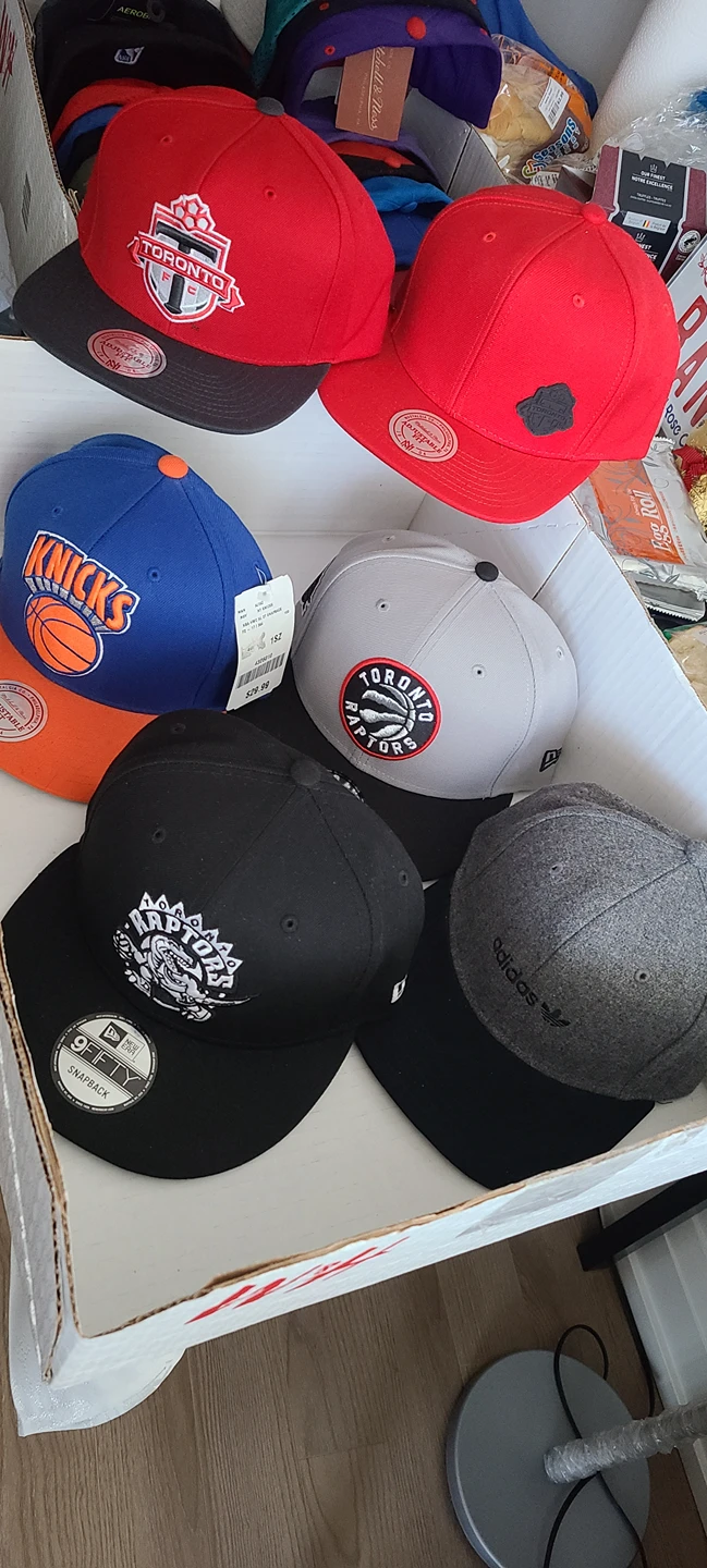 Men's hat (snapback)