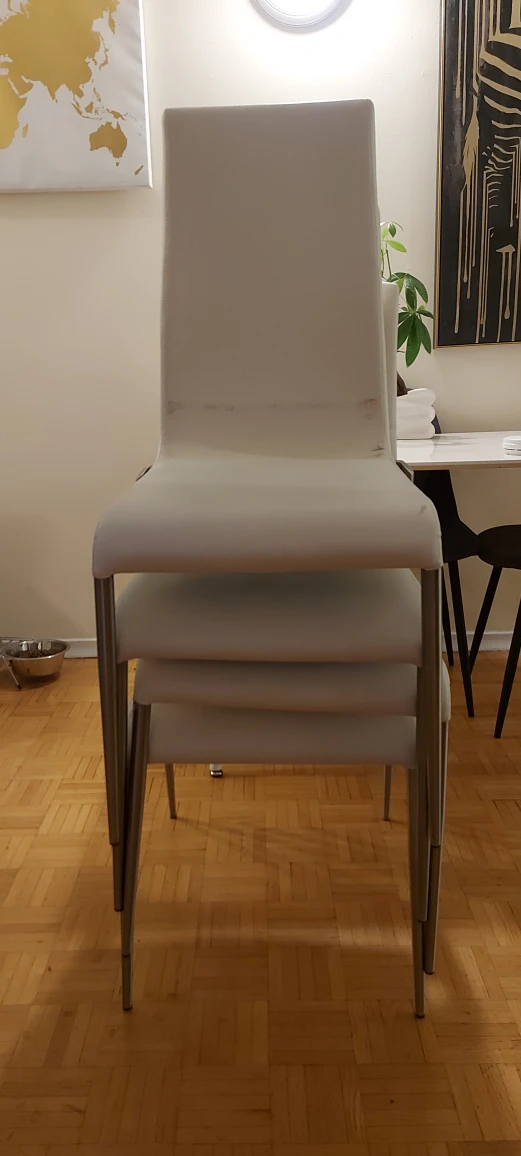 free chairs - photo 4