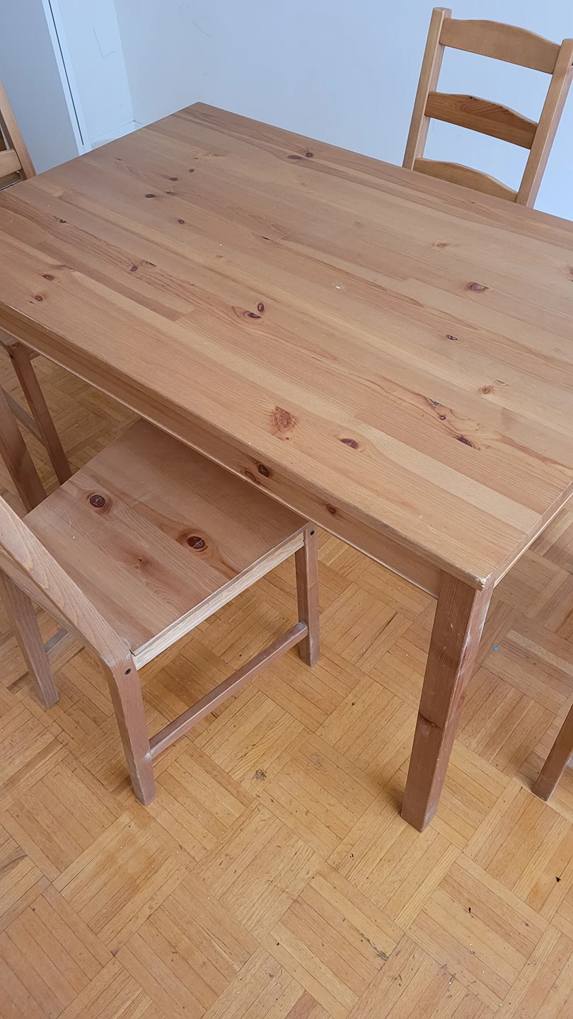 Dining Table set thumbnail