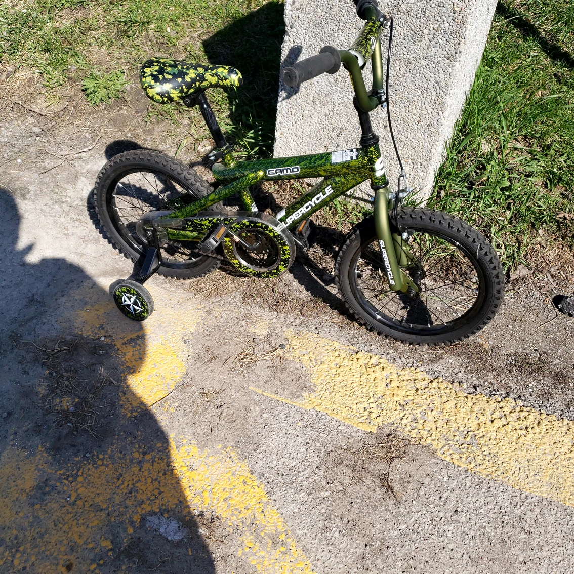 Kids bike in like new condition - photo 4