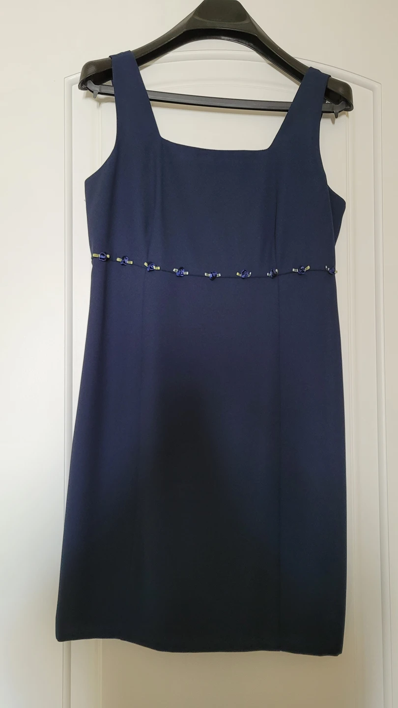 navy dress