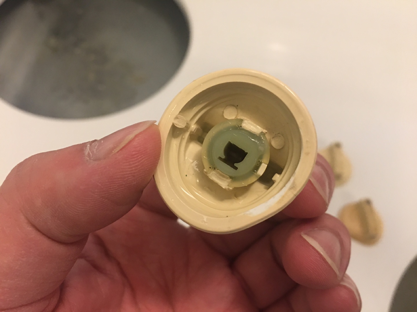 WANTED Kitchen Stove Knobs (4mm hole) image indicator(2)