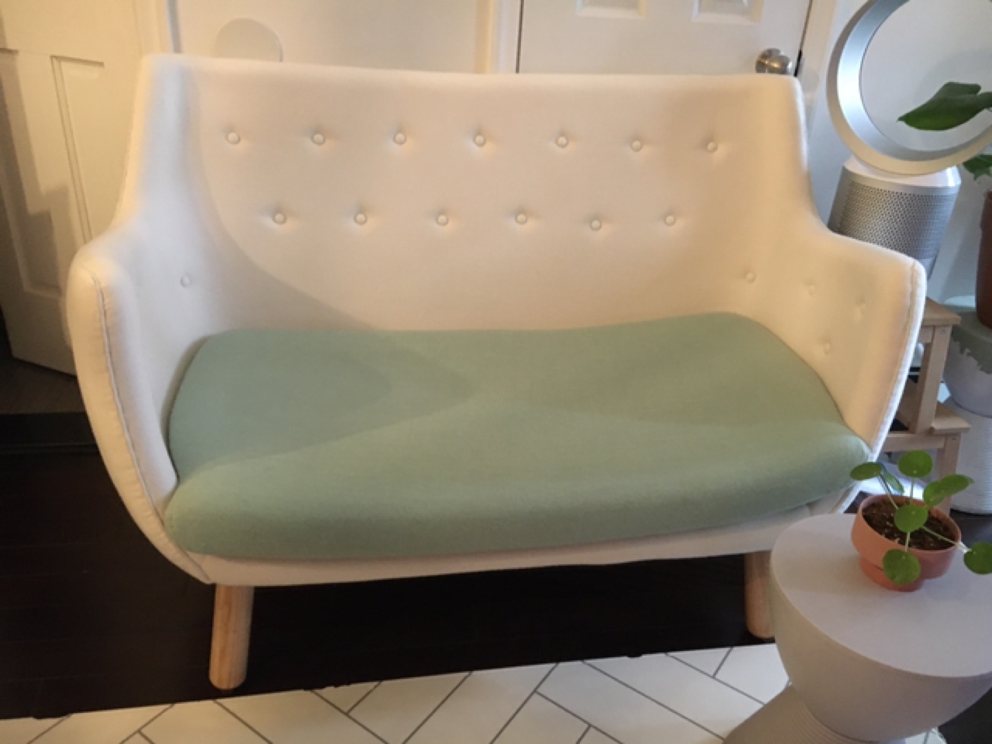 Kardiel 1946 Parlor Mid-century Modern Sofa image indicator(5)