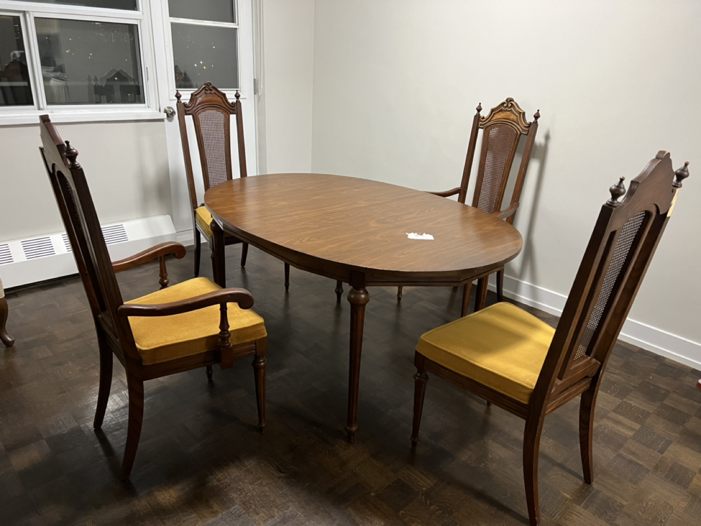 Dining set