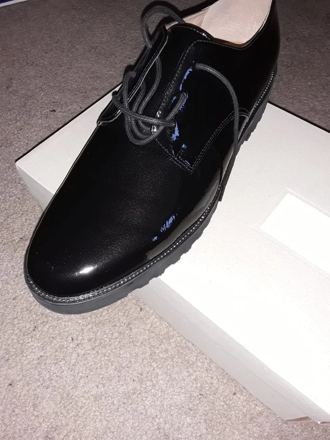 Ladies shoes image indicator(3)