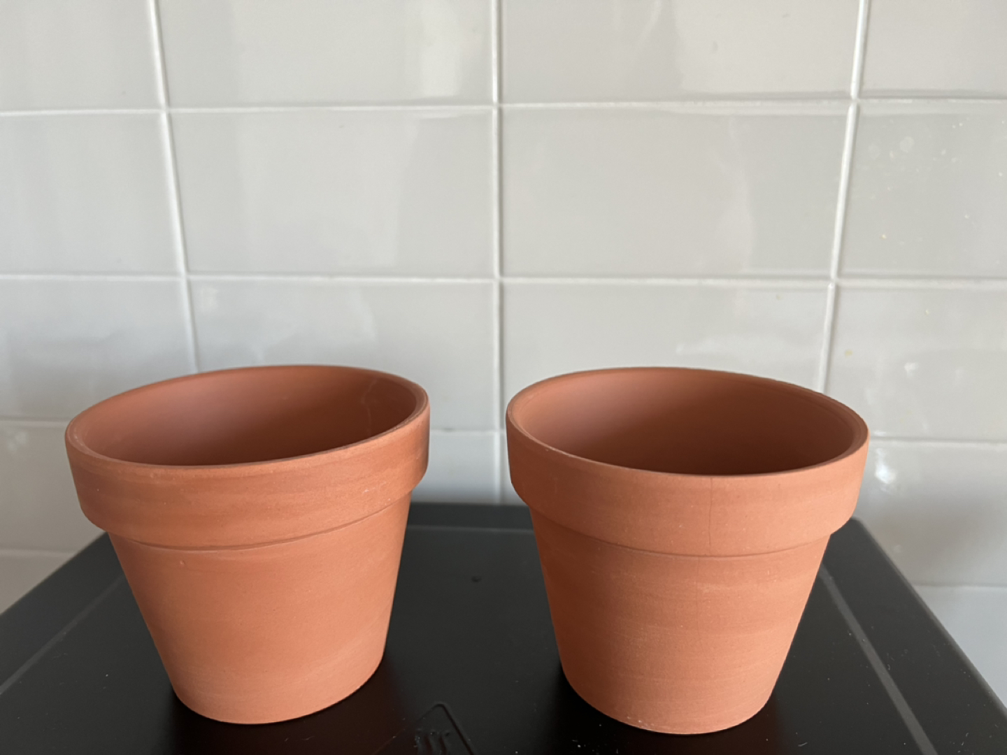 Small Clay pot thumbnail